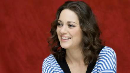 Celebrity Marion Cotillard HD Desktop Wallpaper | Background Image