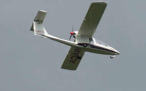  G-BYCY Sky Arrow 650T