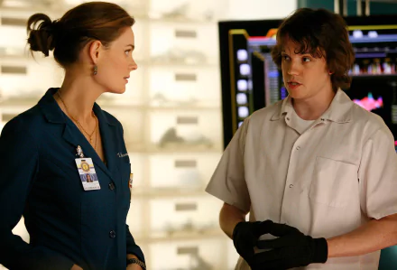 Emily Deschanel Temperance Brennan Zack Addy Eric Millegan TV Show Bones (TV Show) HD Desktop Wallpaper | Background Image