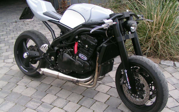 vehicle triumph daytona HD Desktop Wallpaper | Background Image