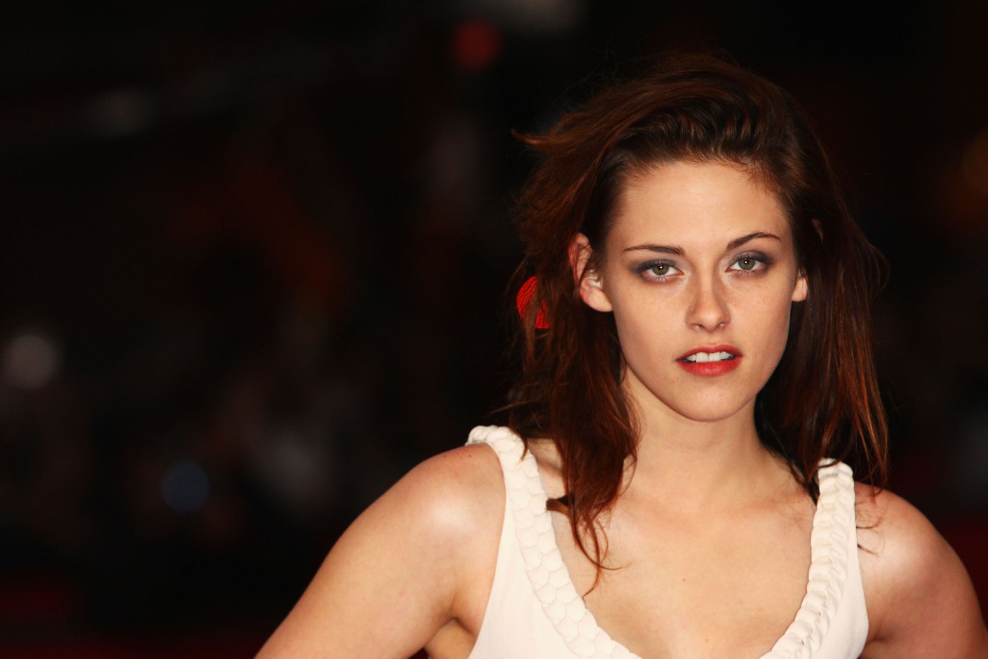 Download Celebrity Kristen Stewart HD Wallpaper