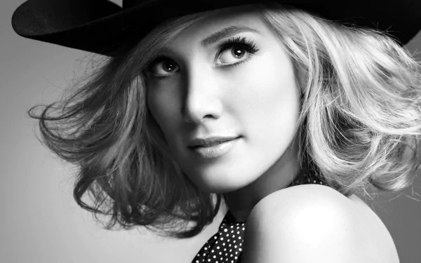 Black & White singer Australian hat music Delta Goodrem HD Desktop Wallpaper | Background Image