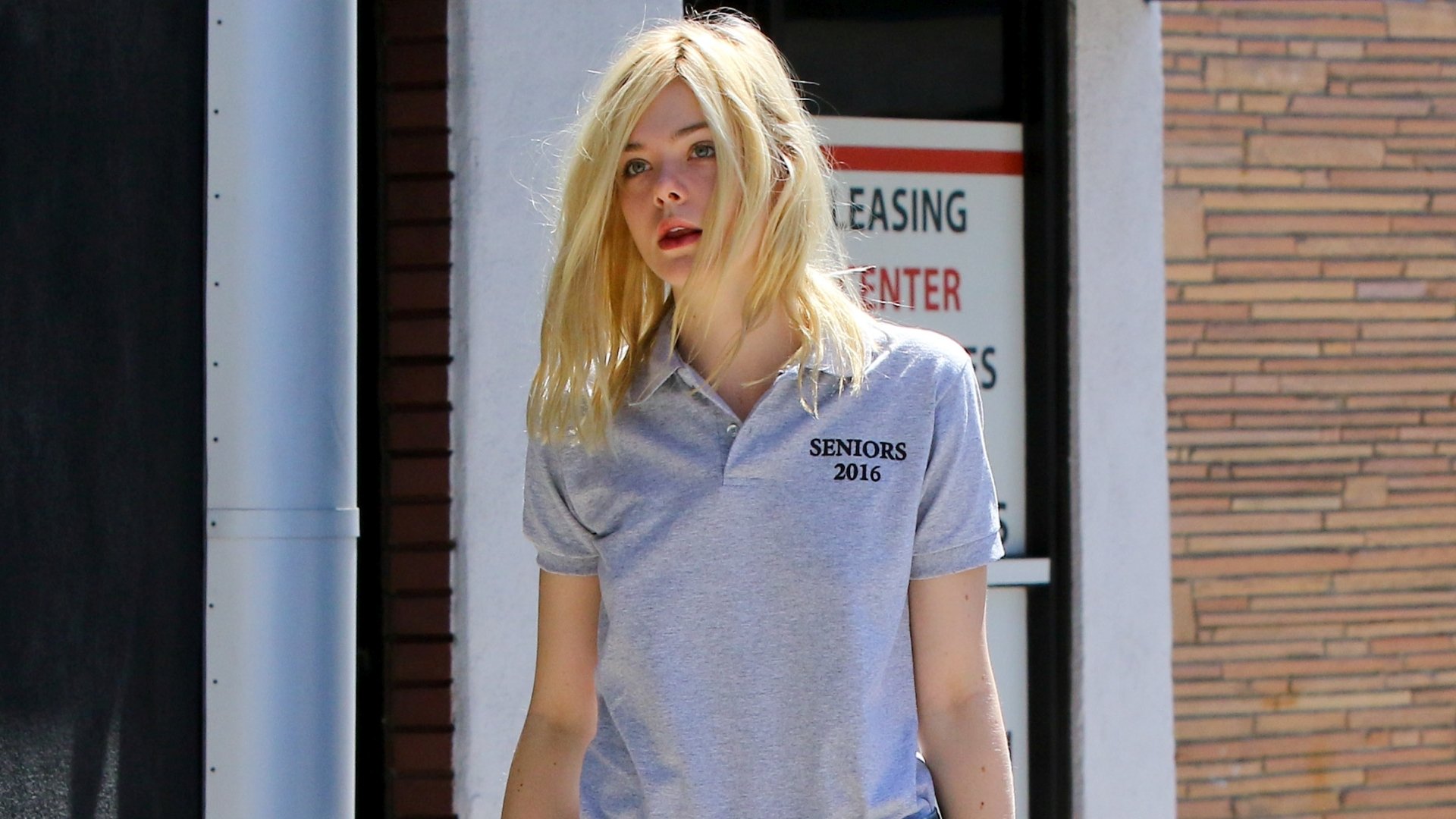 Download Celebrity Elle Fanning HD Wallpaper