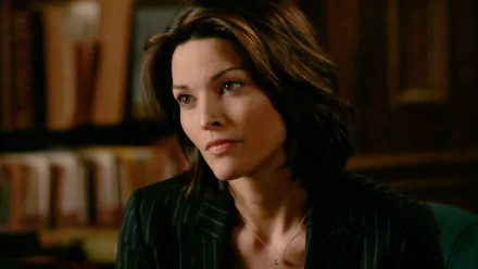 Celebrity Alana de la Garza HD Desktop Wallpaper | Background Image