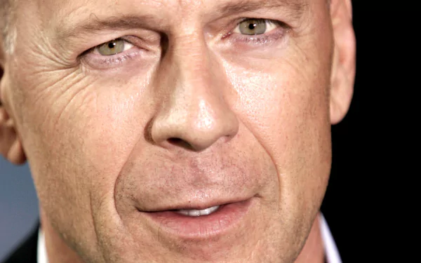 Celebrity Bruce Willis HD Desktop Wallpaper | Background Image