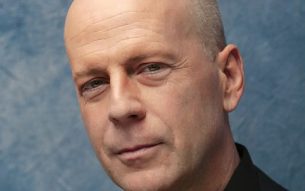 Celebrity Bruce Willis HD Desktop Wallpaper | Background Image