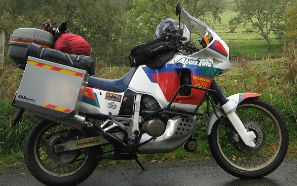  Honda 750 Africa Twin RD04 by Zenarcy