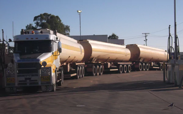 vehicle Freightliner Trucks HD Desktop Wallpaper | Background Image