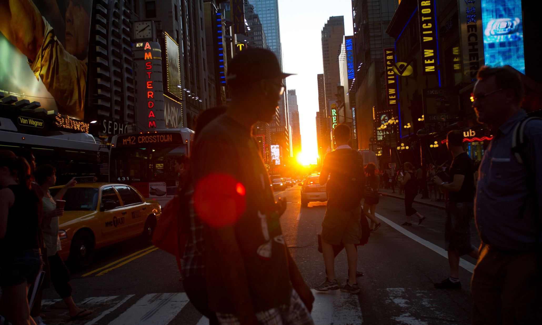 Desktop Wallpaper Manhattanhenge, City, Road, Sunset, Buildings, Manhattan,  Hd Image, Picture, Background, F68b95