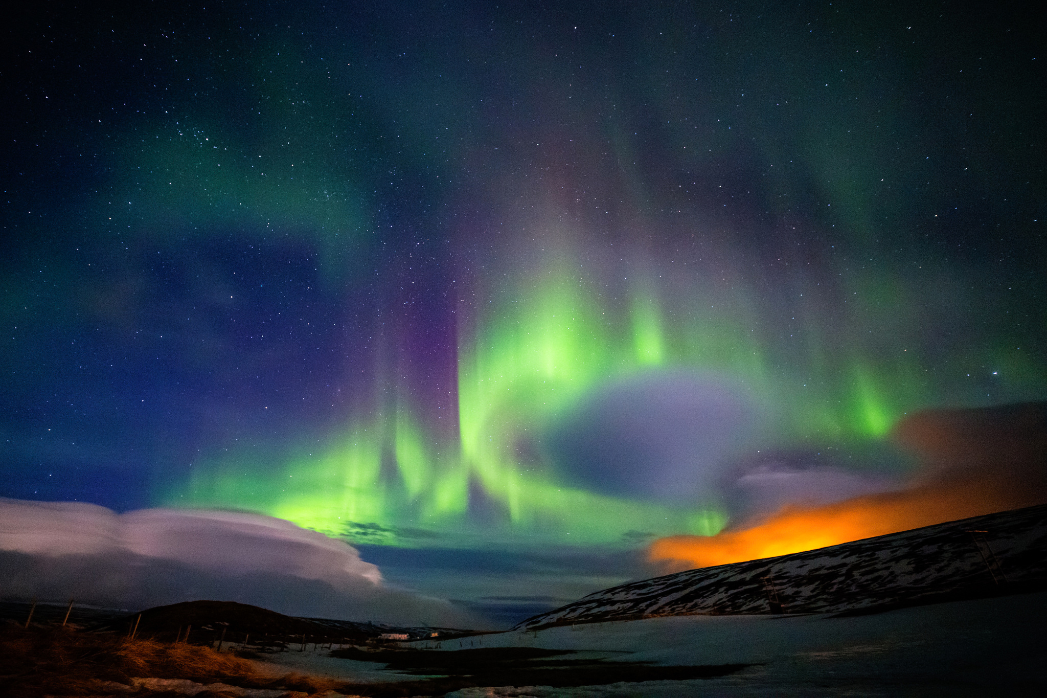 Aurora Borealis HD Wallpaper | Background Image | 2048x1365