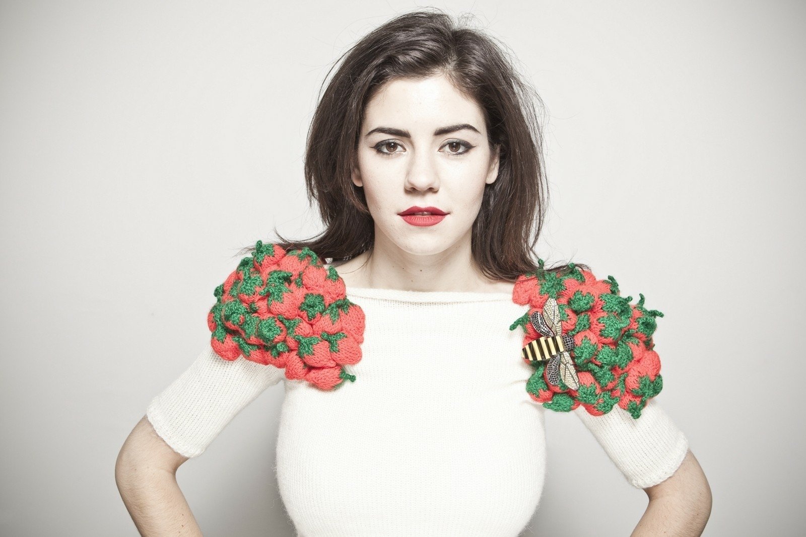 Download Music Marina Lambrini Diamandis Wallpaper