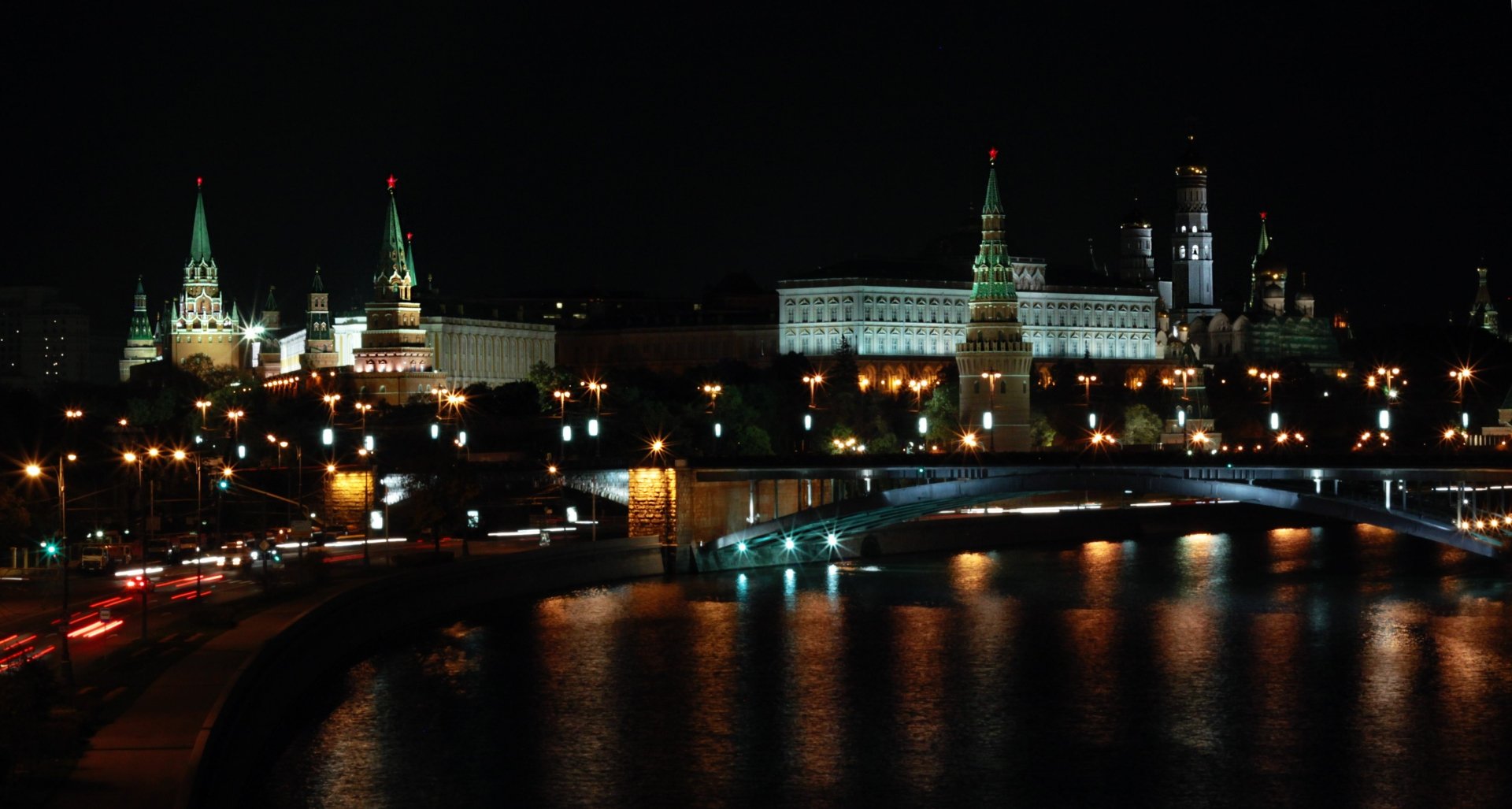 Download Bridge Light Building Night Man Made Moscow 4k Ultra HD Wallpaper