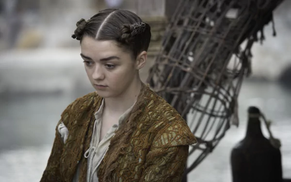Maisie Williams as Arya Stark from the TV show Game of Thrones in a 4K Ultra HD PC desktop wallpaper and background.