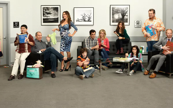 TV Show Modern Family HD Desktop Wallpaper | Background Image