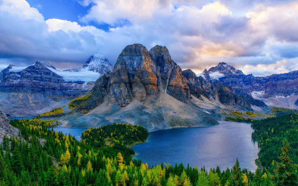  Mount Assiniboine in British Columbia