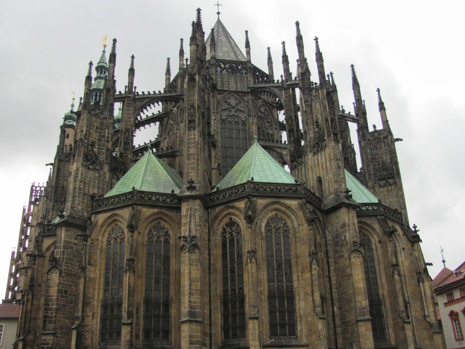 Download Religious St. Vitus Cathedral Wallpaper