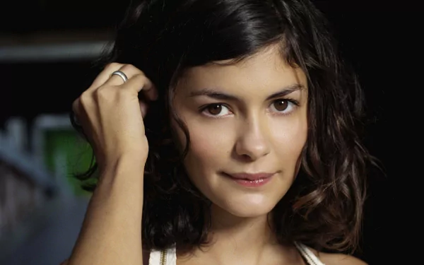 brown eyes face brunette actress French Celebrity Audrey Tautou HD Desktop Wallpaper | Background Image
