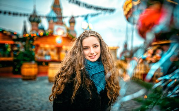 Women Model Smile Brunette Brown Eyes Scarf Moscow HD Wallpaper | Background Image