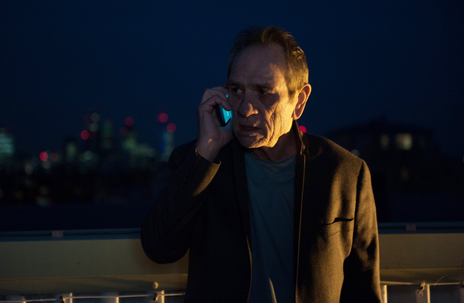 Download Dr. Franks (Criminal) Tommy Lee Jones Movie Criminal (2016) 4k Ultra HD Wallpaper