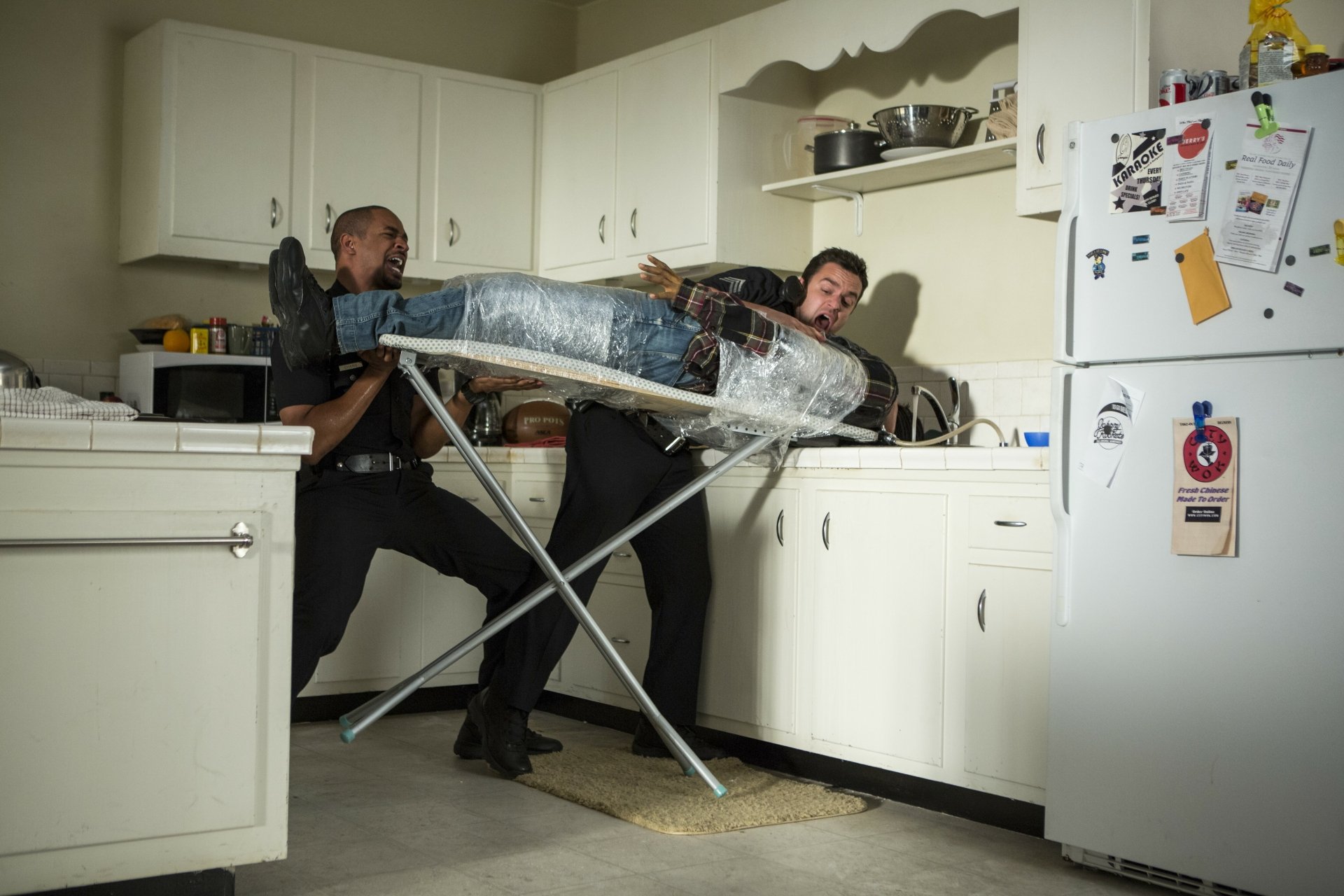 Download Justin Chang Damon Wayans Jr. Ryan Davis Jake Johnson Movie Let's Be Cops 4k Ultra HD Wallpaper