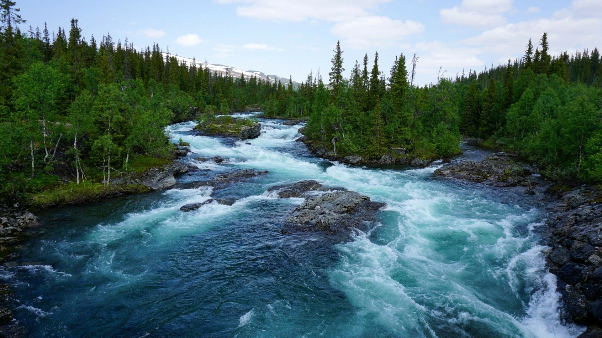  River  in the Mountains  HD  Wallpaper  Background Image 