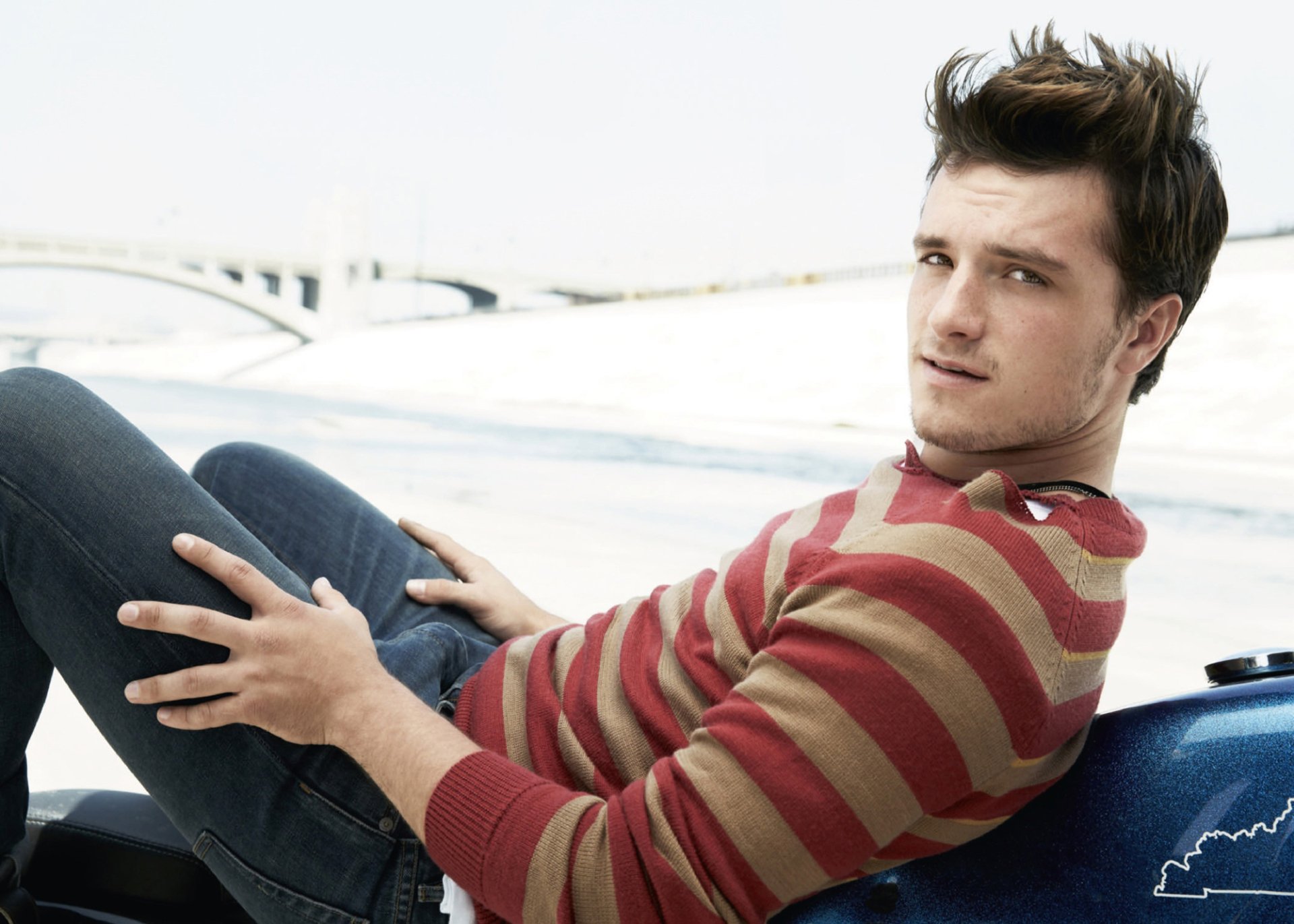 Josh Hutcherson HD Wallpapers and Backgrounds.