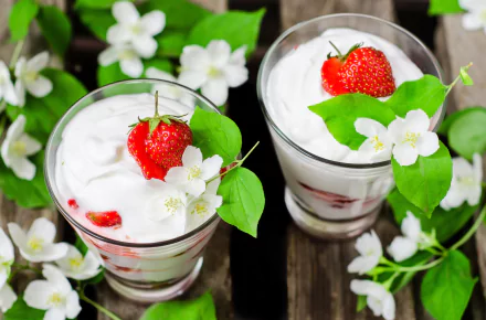 dessert strawberry food yogurt HD Desktop Wallpaper | Background Image