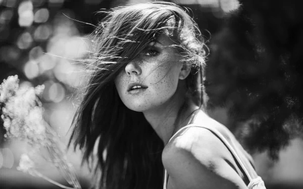Black & White freckles woman model HD Desktop Wallpaper | Background Image