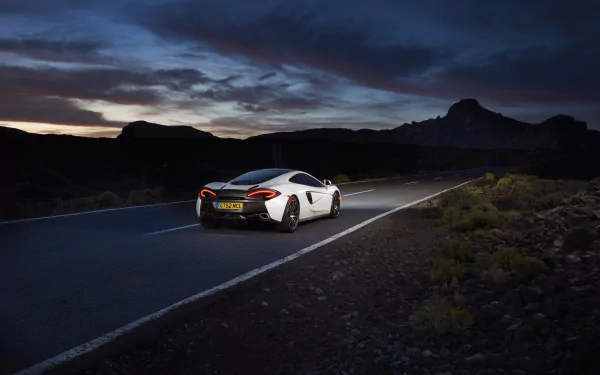 car supercar white car McLaren vehicle McLaren 570GT HD Desktop Wallpaper | Background Image