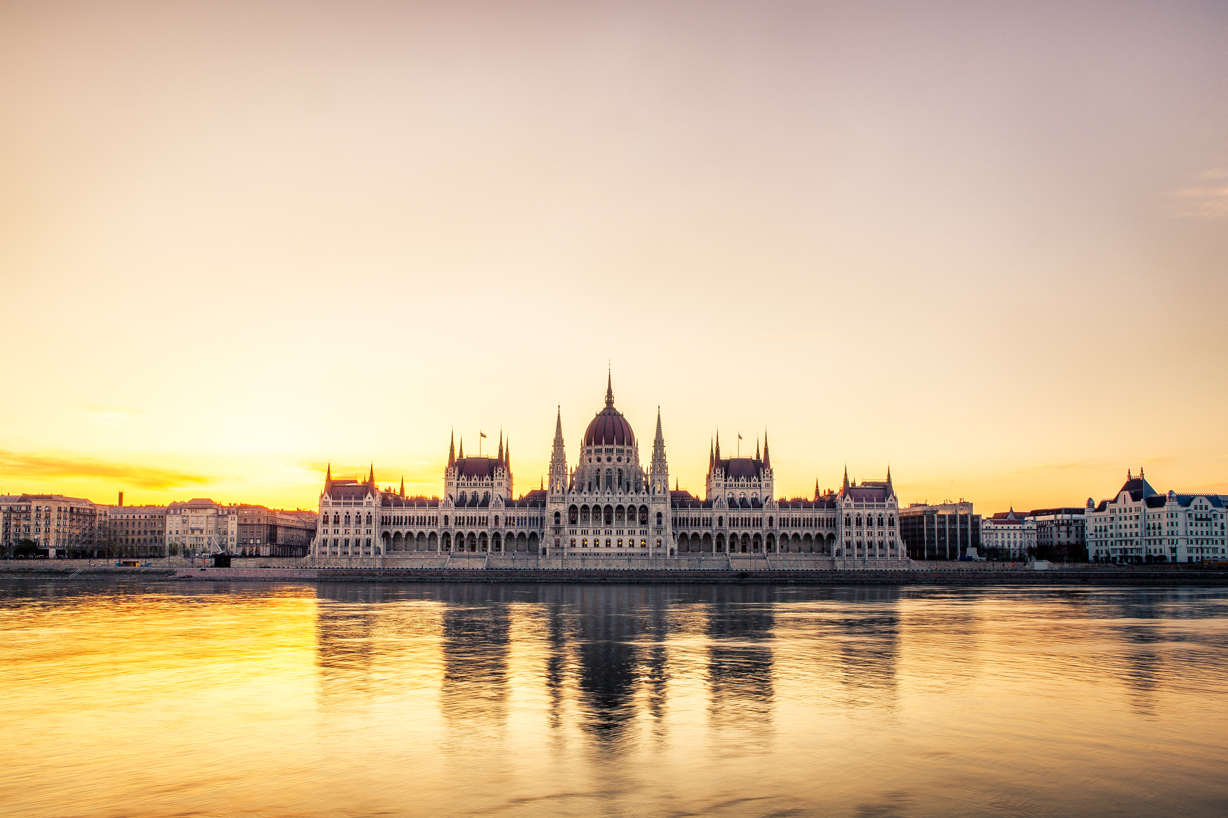 Man Made Hungarian Parliament Building HD Wallpaper | Background Image