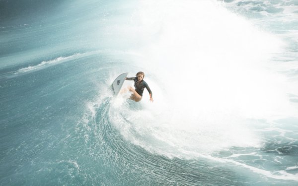 Movie The Shallows Blake Lively Nancy Wave Surfing Surfer HD Wallpaper | Background Image