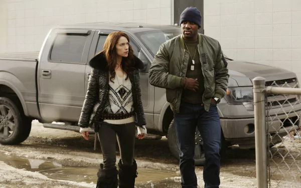 Melanie Scrofano TV Show Wynonna Earp HD Desktop Wallpaper | Background Image