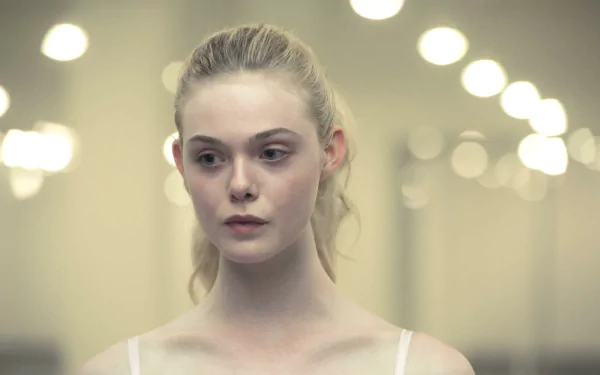 Elle Fanning movie The Neon Demon HD Desktop Wallpaper | Background Image