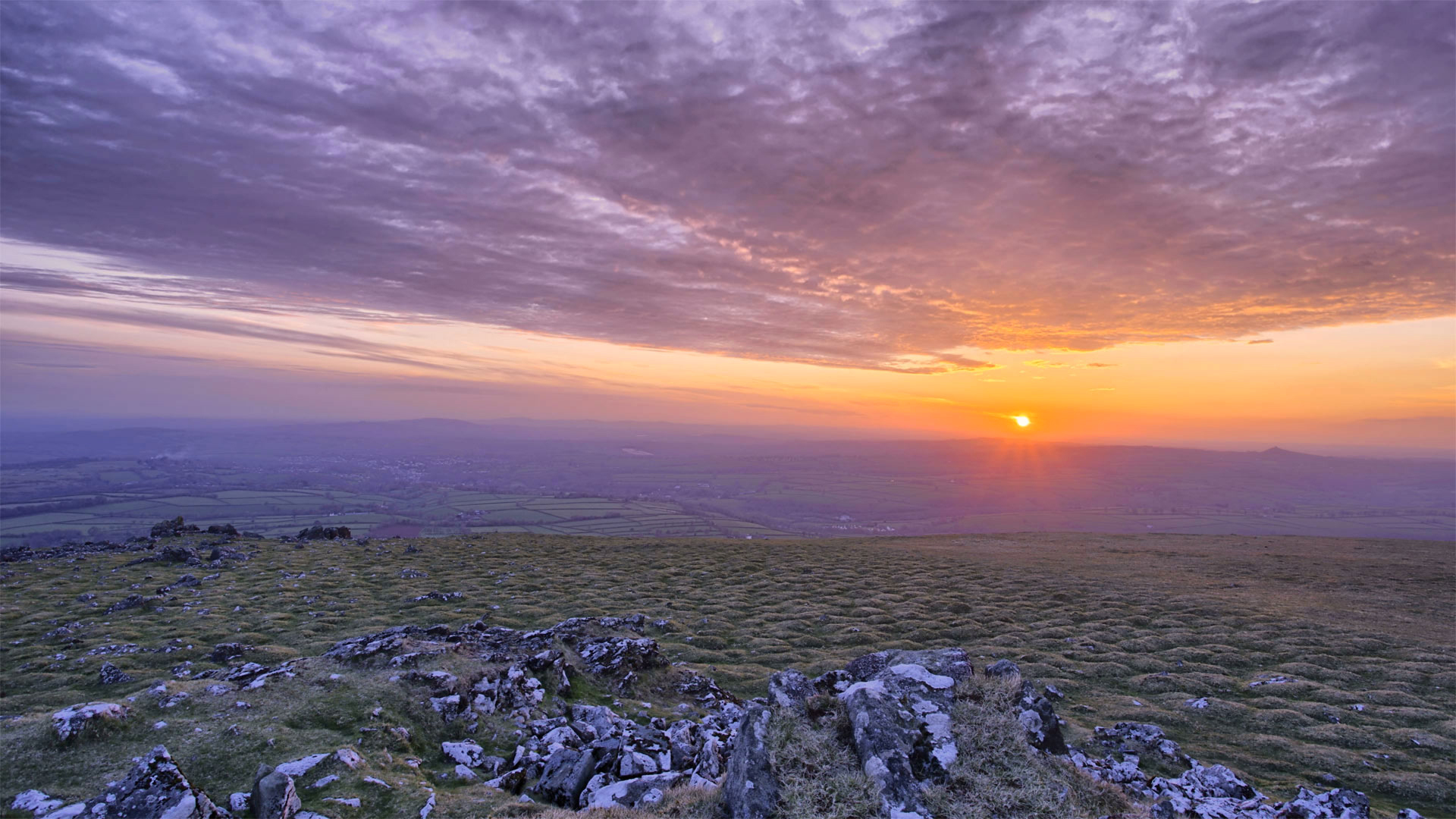 Sunrise on Dartmoor - studiomag - wedding, event and portrait photographer  in Devon and Cornwall