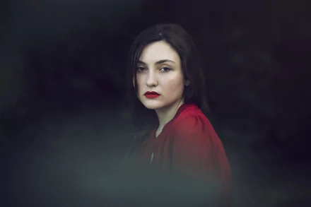 lipstick brunette woman model HD Desktop Wallpaper | Background Image