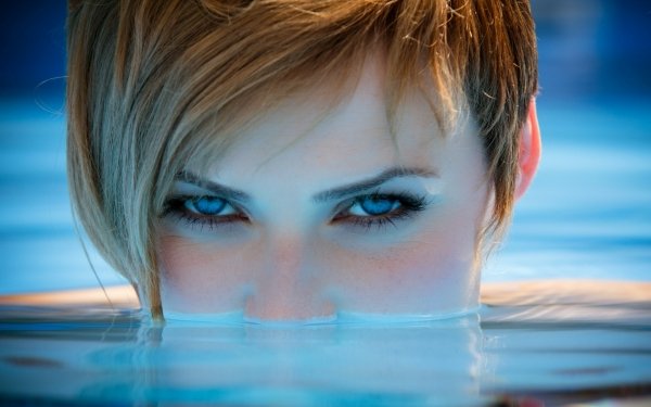 Women Eye Redhead Pool Short Hair HD Wallpaper | Background Image