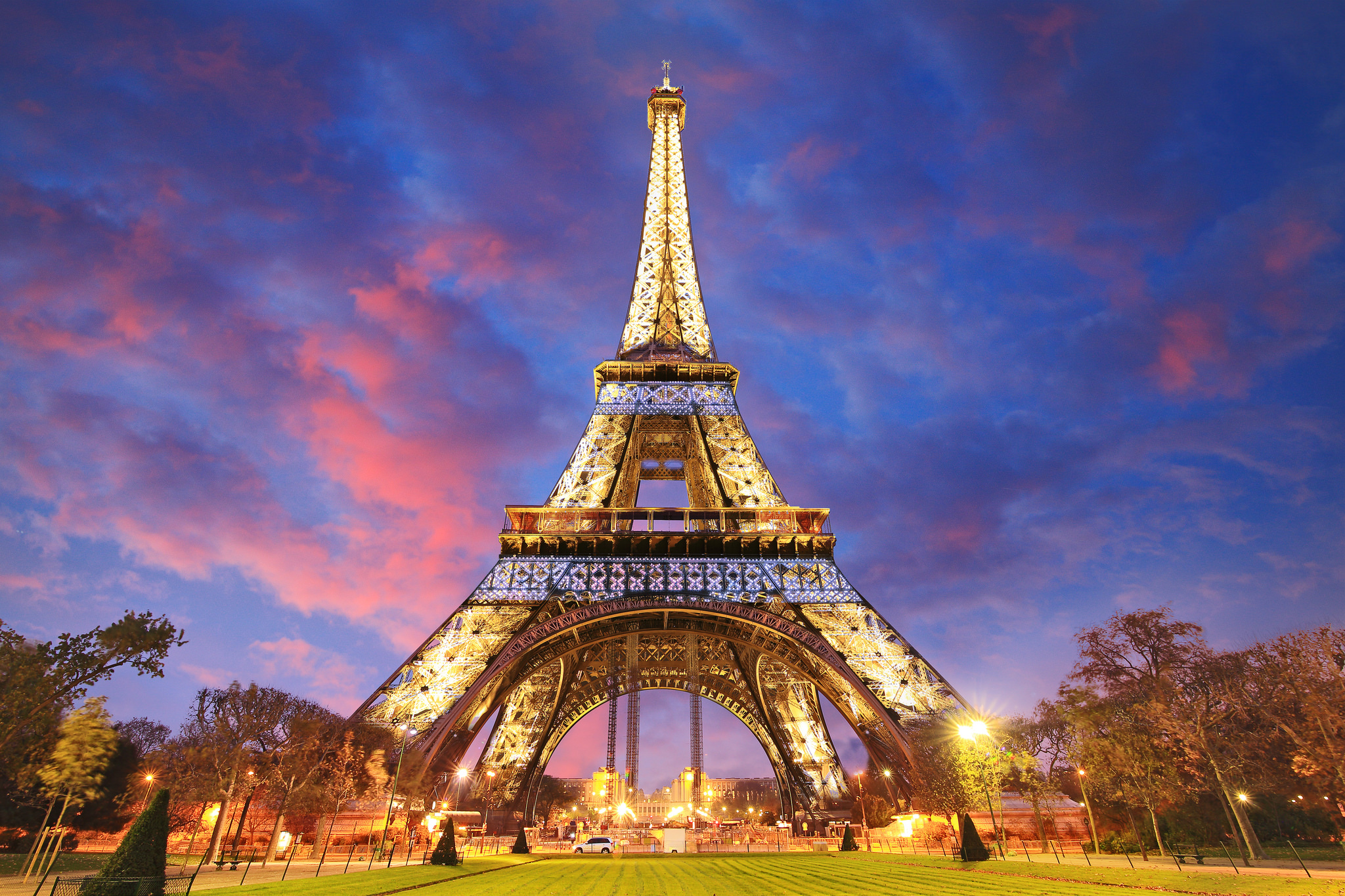 Eiffel Tower Wallpaper Sunset
