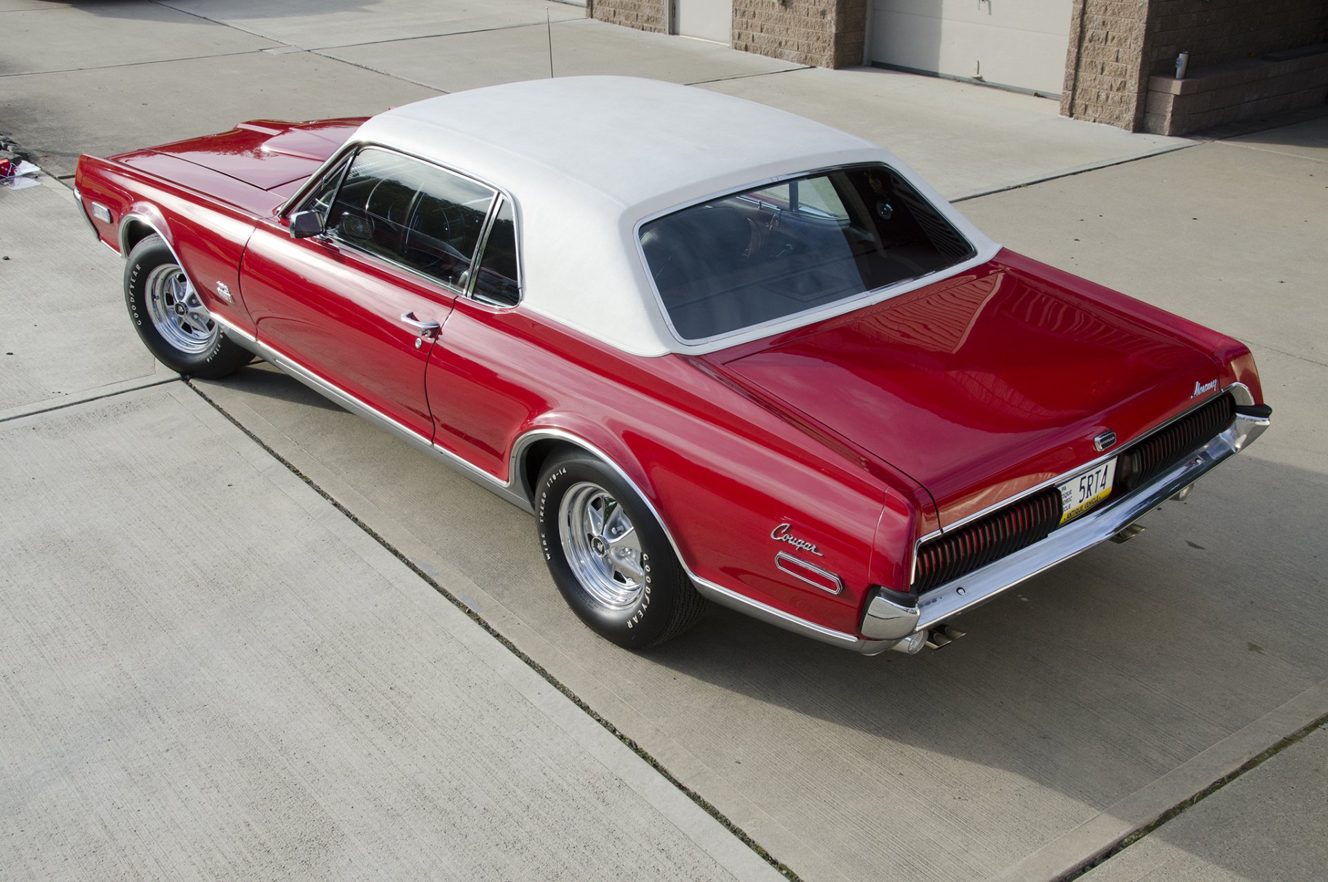 Download Muscle Car 1968 Mercury Cougar GT-E Vehicle Mercury Cougar GT-E HD Wallpaper