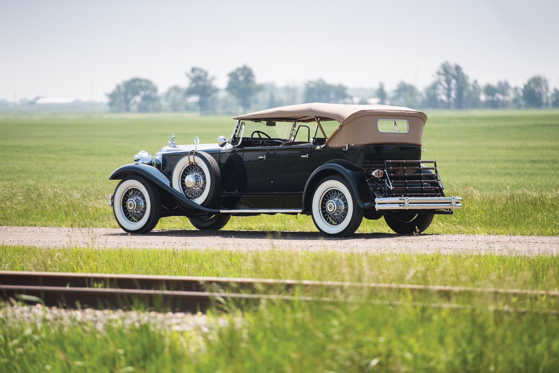 Download Vintage Car 1930 Packard Deluxe Eight Sport Phaeton Vehicle Packard Deluxe Eight Sport Phaeton HD Wallpaper