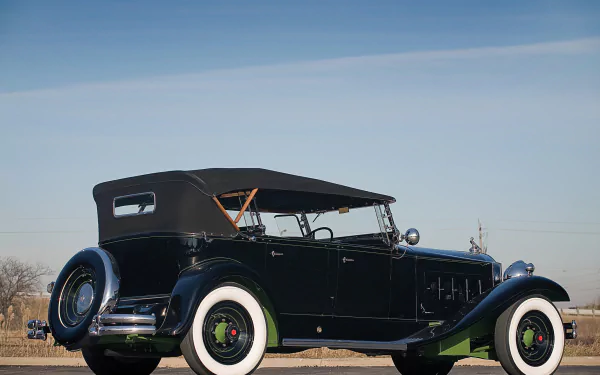  1931 Packard Deluxe Eight Sport Phaeton