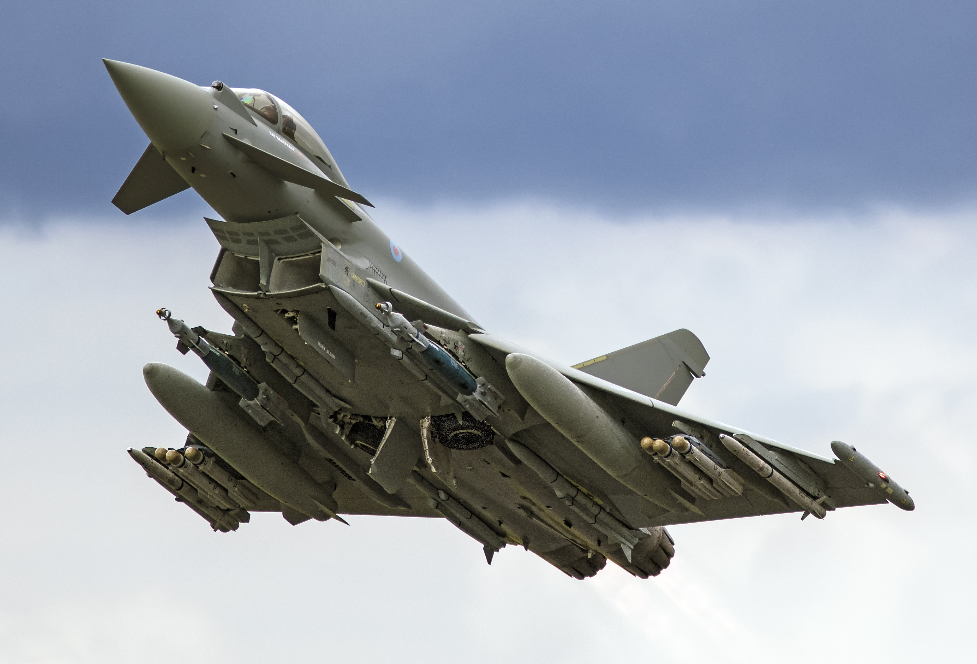 Military Eurofighter Typhoon HD Wallpaper | Background Image