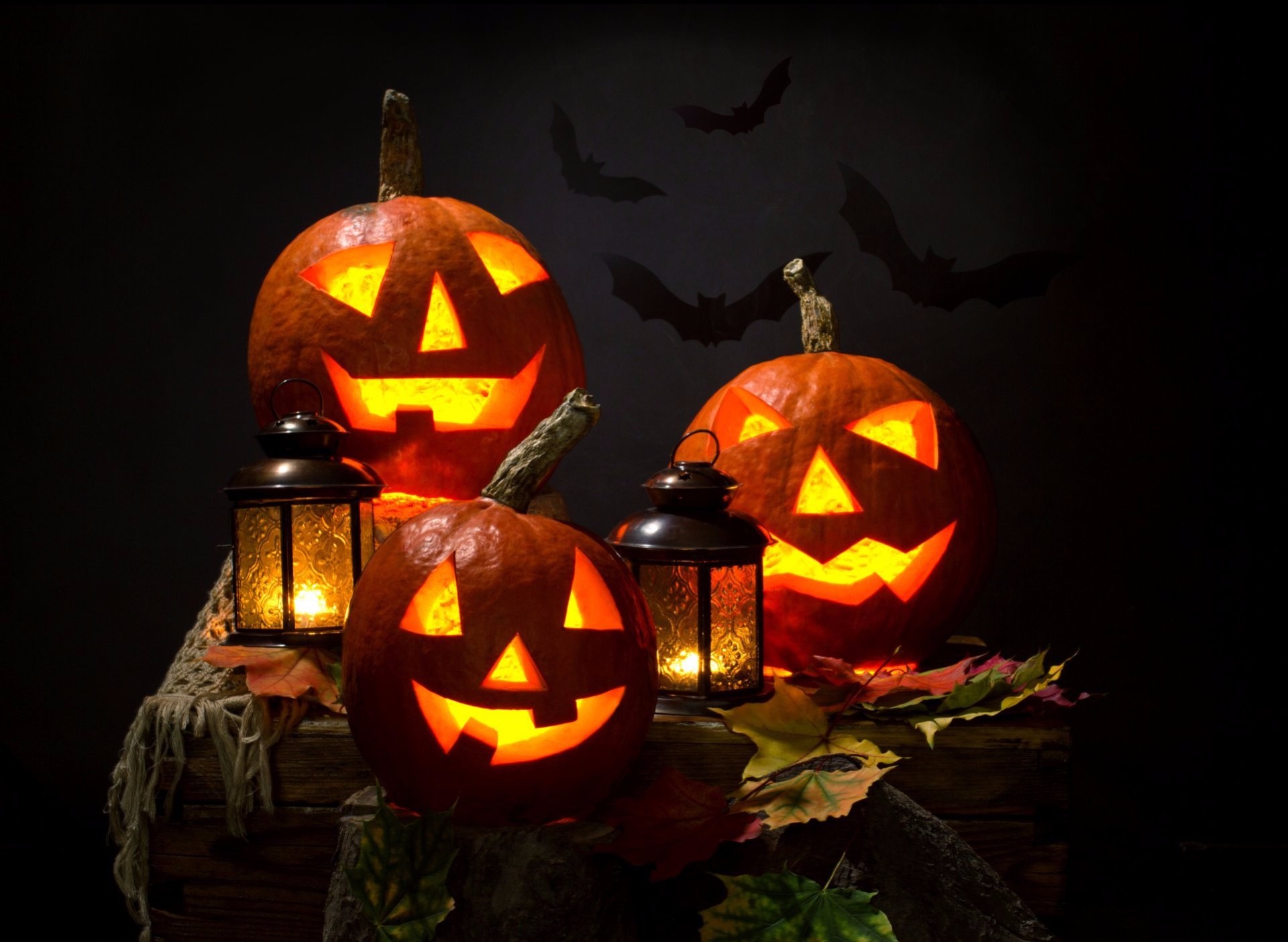 Download Lantern Leaf Jack O Lantern Holiday Halloween HD Wallpaper