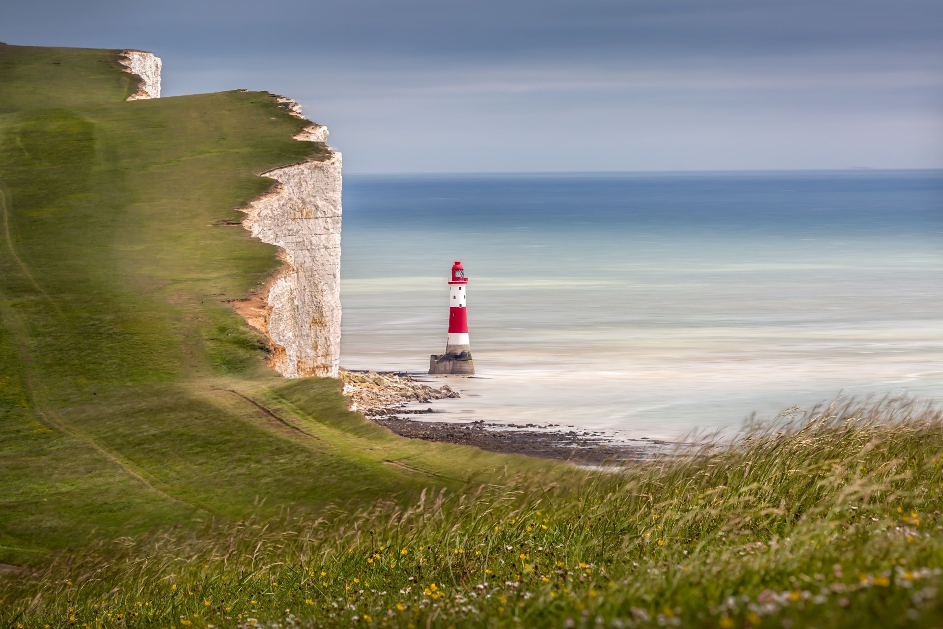 Download Coast Cliff Horizon Ocean Grass Man Made Lighthouse 4k Ultra ...