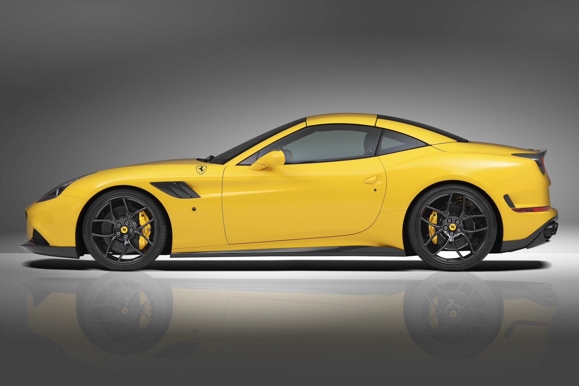 Download Ferrari California T Novitec Rosso Vehicle Ferrari California T 4k Ultra HD Wallpaper