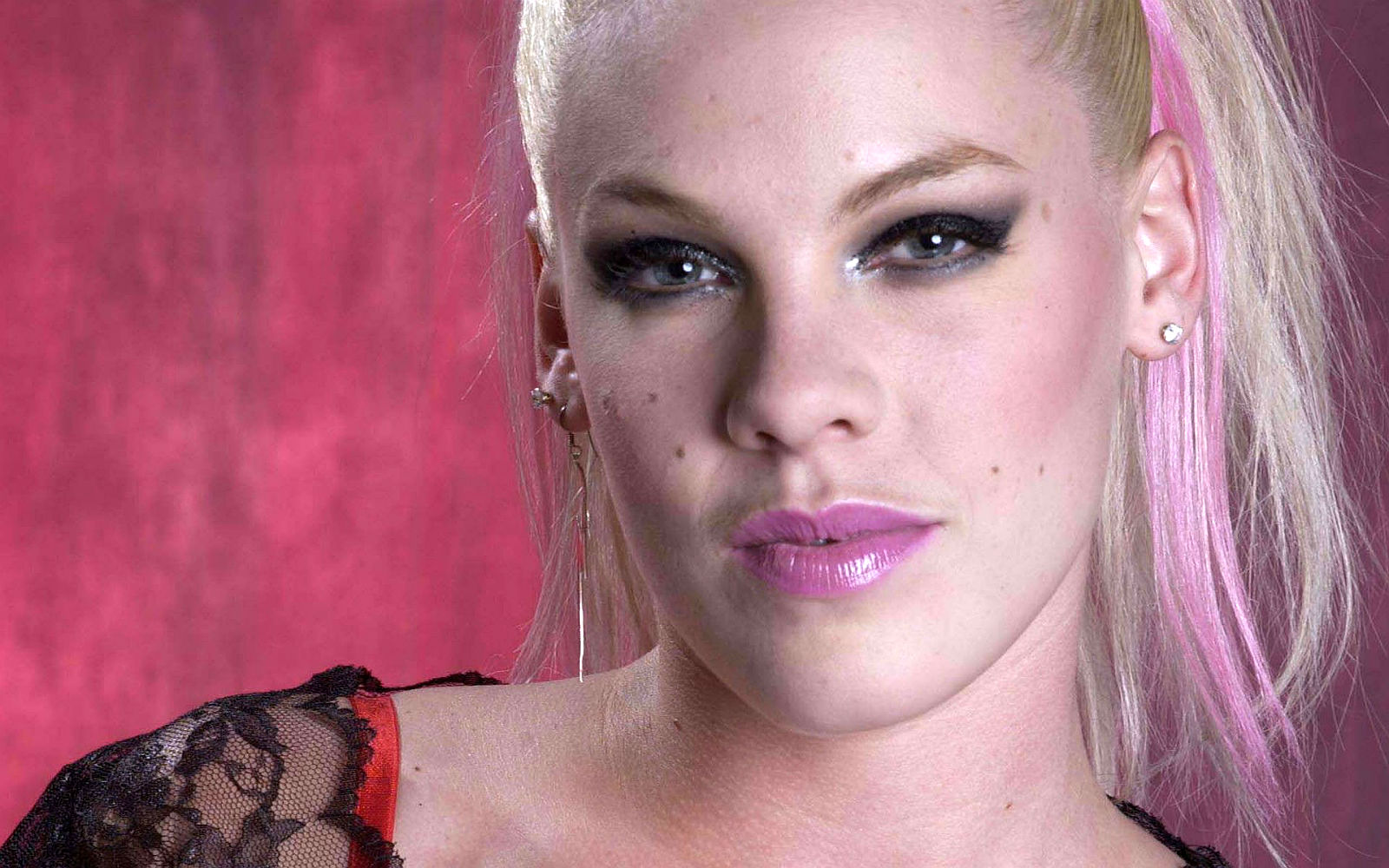 50+ Pink (Singer) HD Wallpapers and Backgrounds