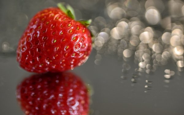 Food Strawberry Fruits Berry Fruit Reflection Bokeh HD Wallpaper | Background Image