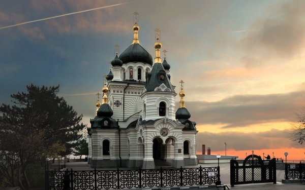 Religious Church Churches Russia Architecture Gate Sunset HD Wallpaper | Background Image