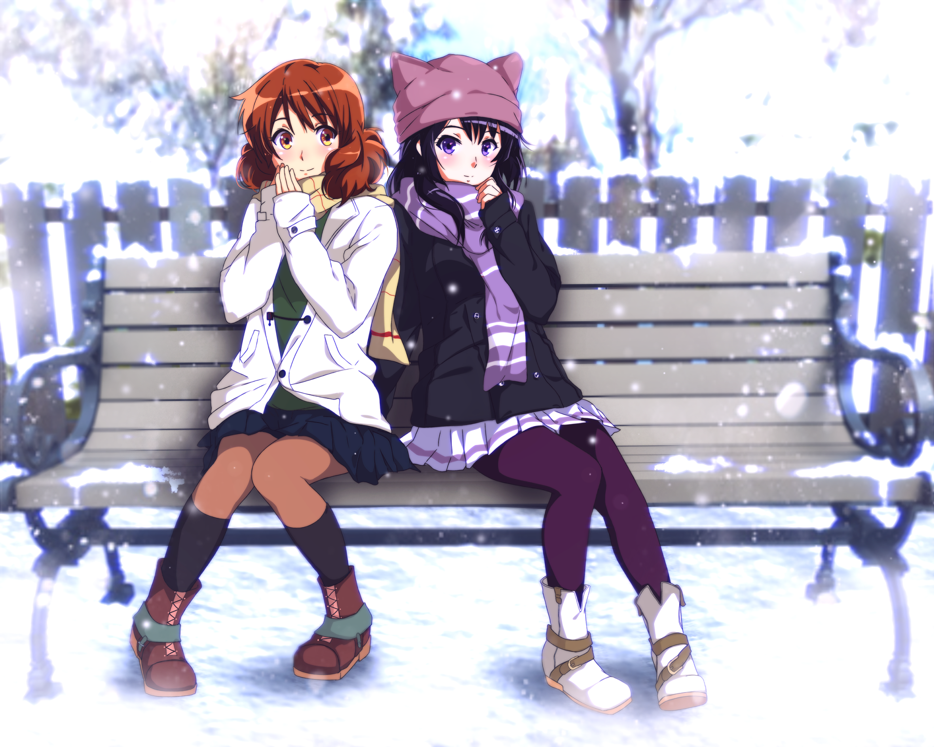 Reina Kousaka and Kumiko Oumae from Sound! Euphonium sit together on a snowy bench in this HD anime desktop wallpaper.