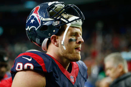 HD desktop wallpaper featuring a side view of a football player wearing a helmet and uniform with the number 99.