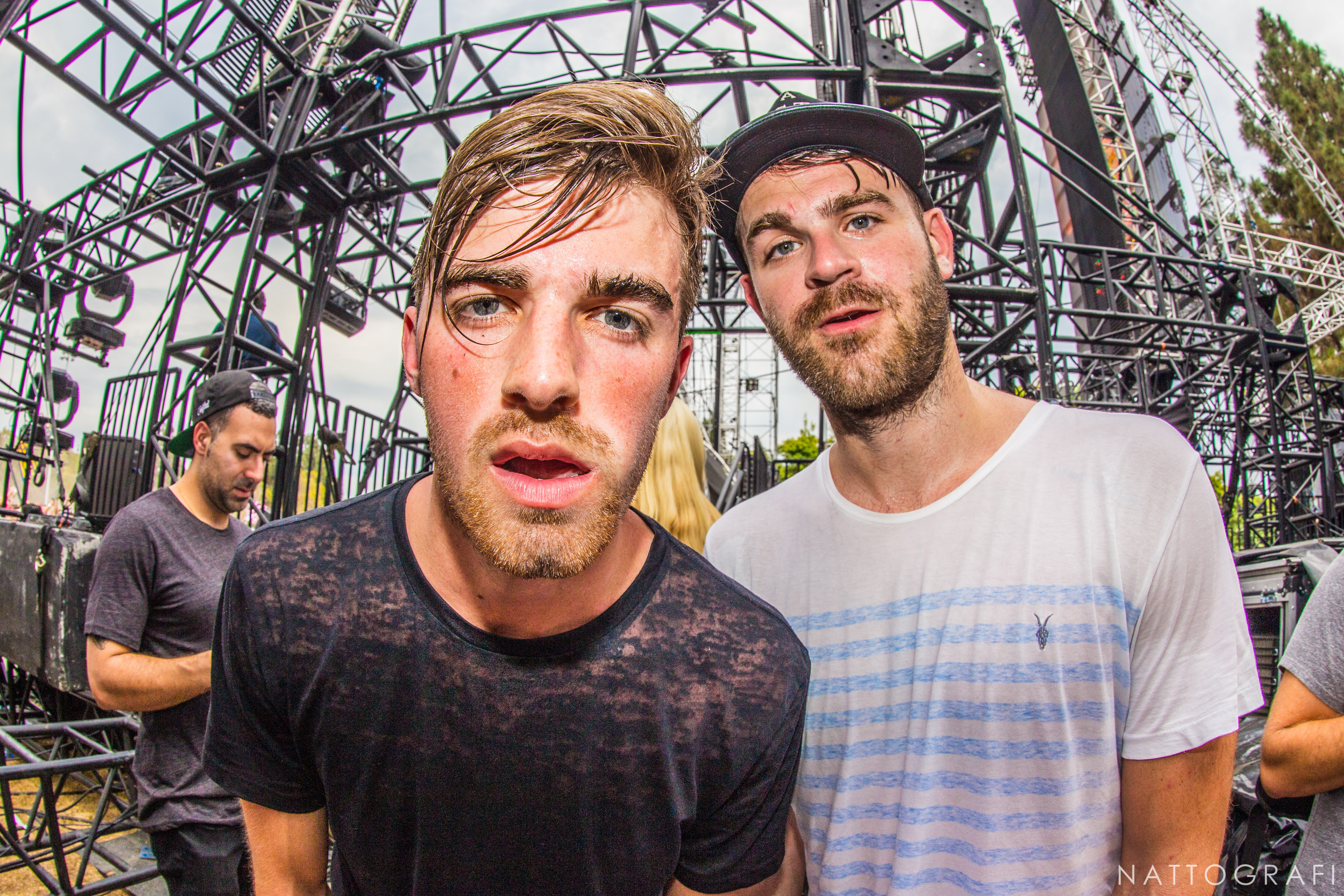 The Chainsmokers Wallpapers Images The Chainsmokers So Far So Good